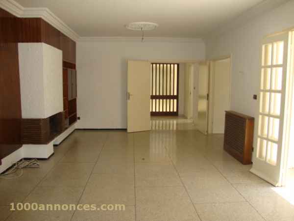 Villa vide a louer sur ambassadeur